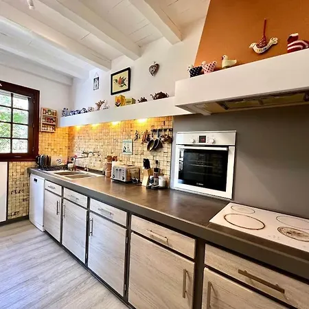 Belle 4 Bed, Sud De La France